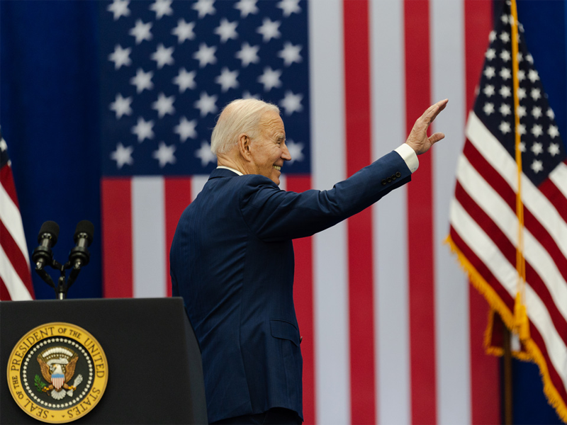 The Dangers of Political Apathy in Modern America   